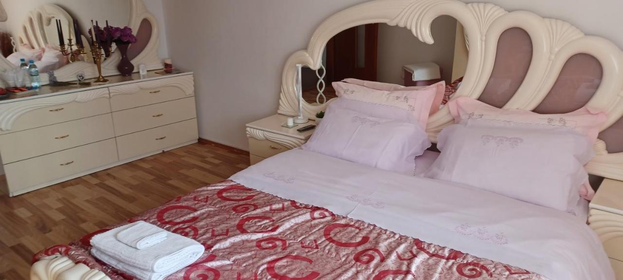 Casa Irina Villa Piatra Neamţ Buitenkant foto