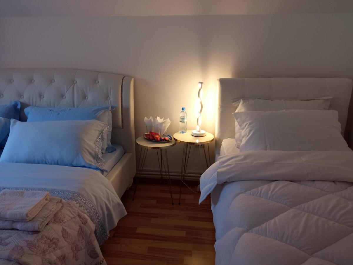 Casa Irina Villa Piatra Neamţ Buitenkant foto